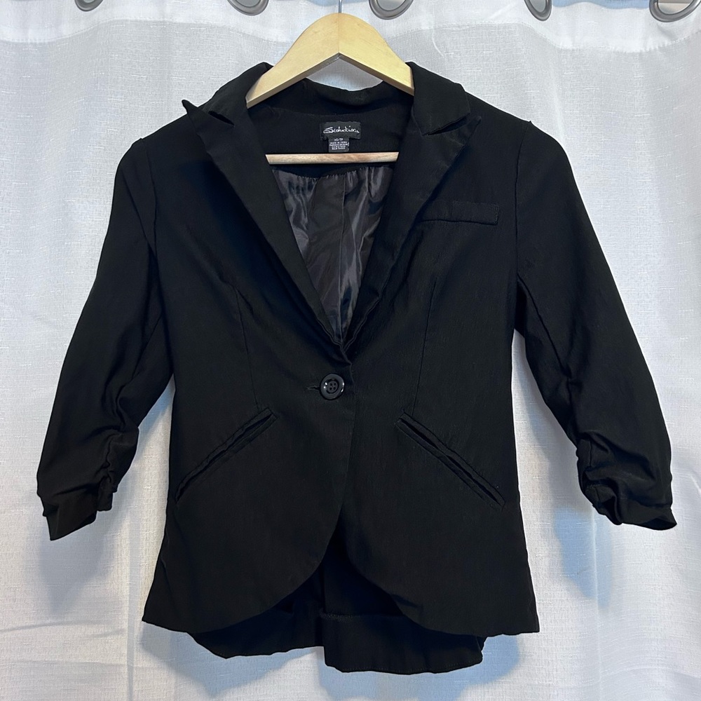Mini fitted elbow length blazer